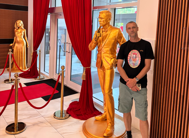 007 Red Entrance rental Casino Royale Themed Decorations rental and Props - Fun Event Party Kings in Vancouver BC. James bond party decorations | bond red crpet entrance 007 casino party rental hire...